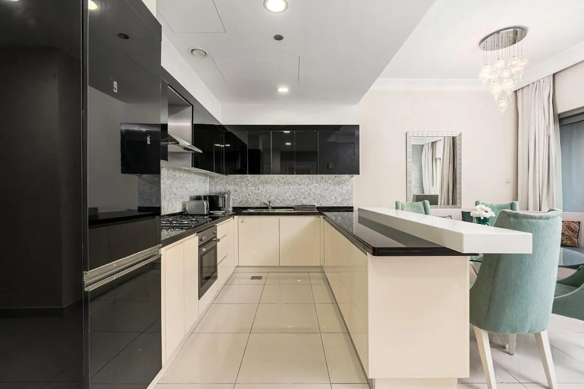 Luxe 2-Br Sanctuary In Downtown With Pool And Gym Apartment Dubai United Arab Emirates
